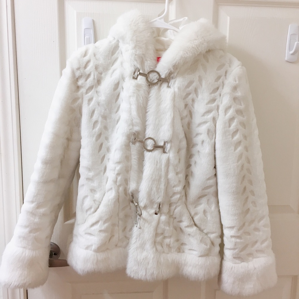 Fur coat